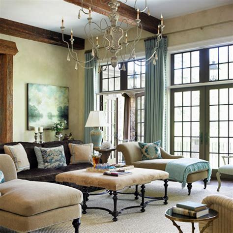 Elegant and Family-Friendly Atlanta Home | Elegant living room, Home ...