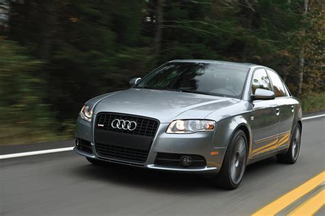 Audi A4 Sline (2008) - picture 2 of 7