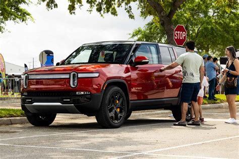 Rivian Produced 14,000 Electric Vehicles in Q1 2024, Delivered More Than Expected