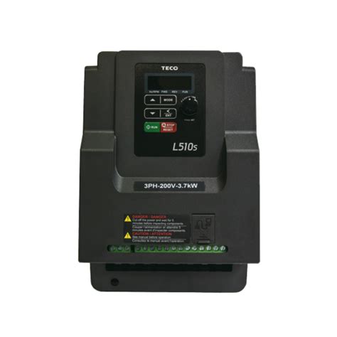 L510-403-SH3F-P Перетворювач частоти 2.2 кВт, 3х400 V, з фільтром, PNP