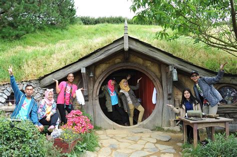 Alpha Zetizen of the Years 2017: 5 Hal Ini Bikin AZOTY Betah di ...