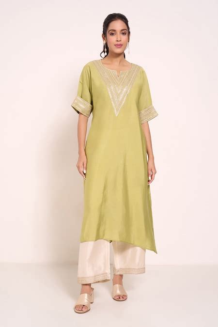 Green Embroidered Below Knee Length Festive Women Relaxed Fit Kurtas ...