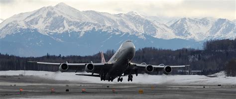Here we go again: Expect more jet noise over Anchorage as runway ...