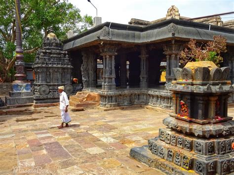 Tadipatri Temples – Poetry in Black Stone