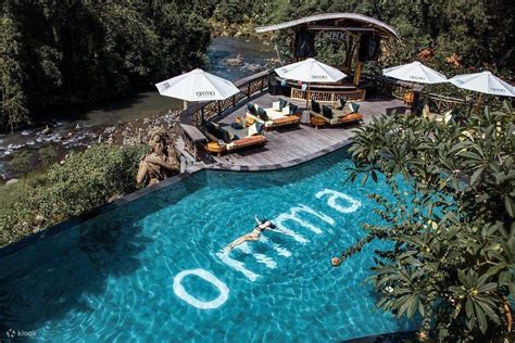 Instagrammable Glass Factory, Taman Dedari and Waterfall Tour - Klook India