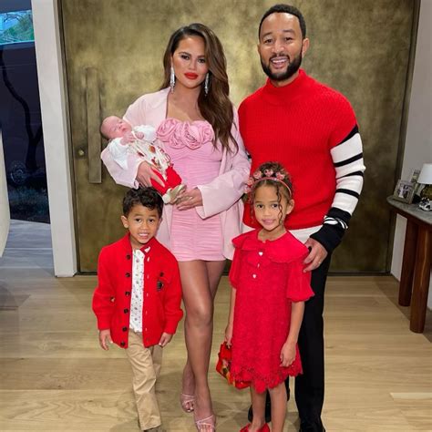 The Sweet Way Chrissy Teigen and John Legend's Daughter Luna Is Taking ...