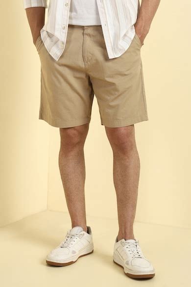 Buy Men Beige Solid Shorts Online - 39945328 | Allen Solly