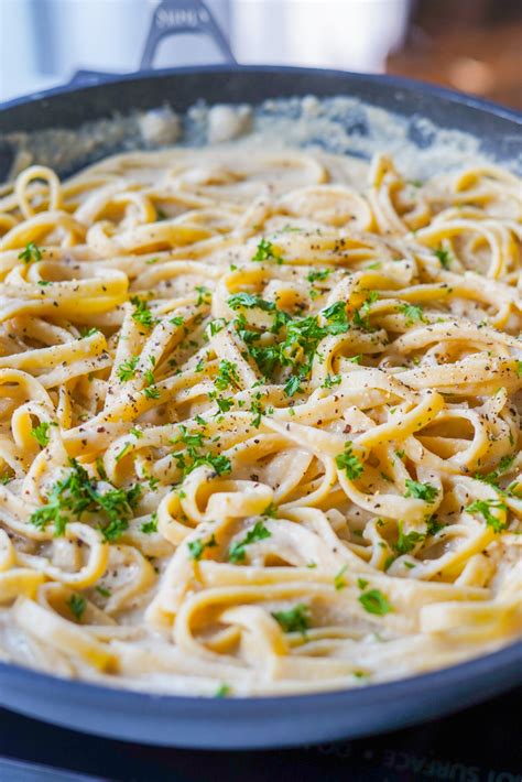 Vegan Alfredo Sauce With Hidden Veggies - PlantYou