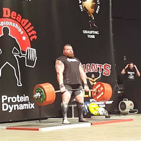 Scientists Discover Why Eddie Hall Can Deadlift 1,100 Pounds - Men's ...