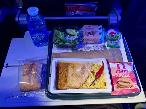 American Airlines Food