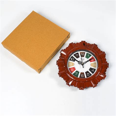4918 Wooden Look Designer Wall Clock Plastic Decorative — DeoDap