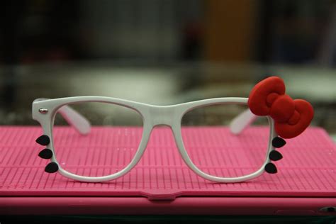 Hello Kitty Spectacles