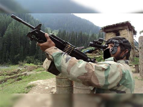 Negev Light Machine Gun: Israeli Negev LMG boost Indian Army combat ...