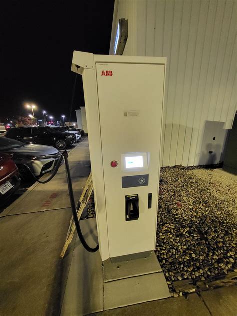 Sullivan Parkhill Chevrolet Cadillac | Champaign, IL | EV Station