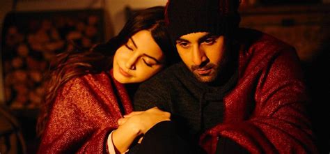 5 Important Red Flags According To Research That Imply Youre In Love ...