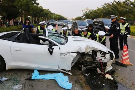 中国交通事故20181219：每天最新的车祸实例，助你提高安全意识。_哔哩哔哩_bilibili