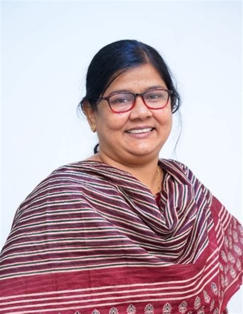 About Us | Dr Marins