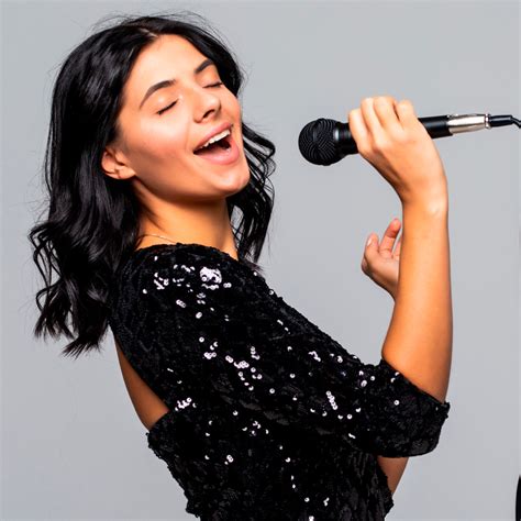 Menú de Artistas - CANTANTESMEDELLIN.COM