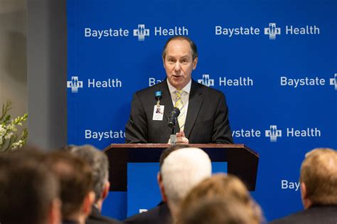 El director ejecutivo de Baystate Health se retirará en 2024 - masslive.com