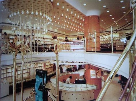 Retail Establishment Example 的图像结果