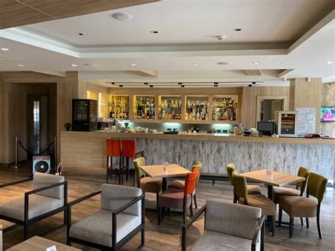 HOTEL ANGELLA (Kopaonik) - Hotel Reviews, Photos, Rate Comparison ...