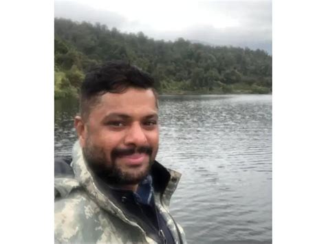 Amit Sanghi booked for intimidating wife, son, held with a rifle