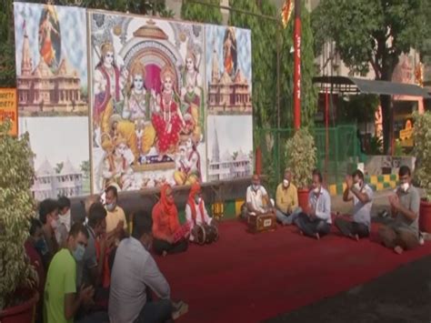 Ghaziabad: People sing 'bhajans' ahead of Ram Temple's foundation stone ...