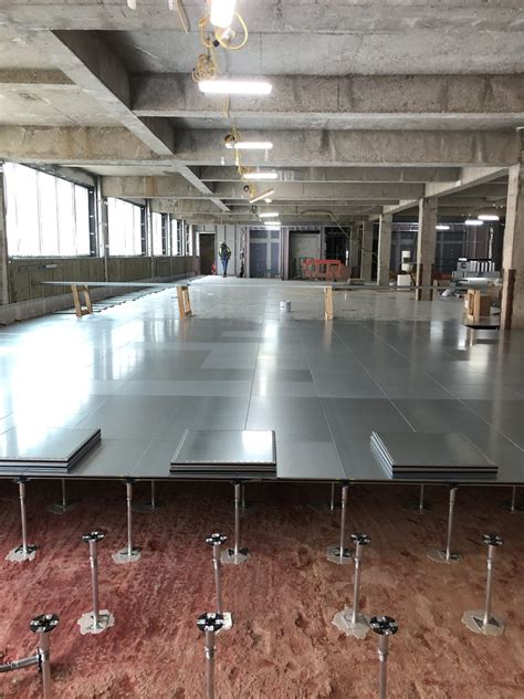 Access Flooring Manufacturers