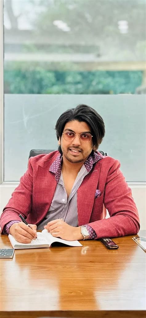 Frustrated Aspring Actor Launches LinkedIn-Style Platform for ...