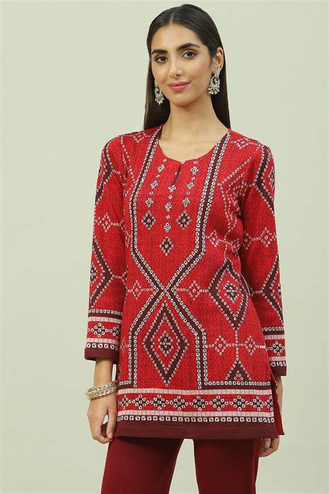 Red Acrylic Straight Yarndyed Kurti