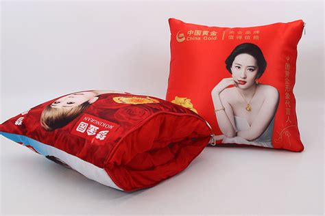 抱枕怎么打包礼物最新素材