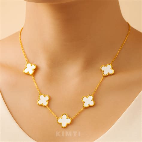 Anti-Tarnish White Petal Clover Necklace – Kimti