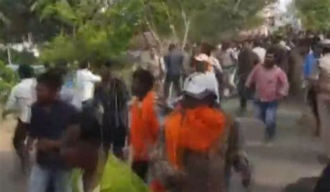 AP: Protests over renaming of Konaseema district turn violent; minister ...