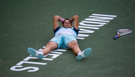 Dominic Thiem gets third time lucky, stuns Roger Federer to win Indian ...