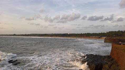 THE 10 CLOSEST Hotels to Fort Aguada Beach, Goa