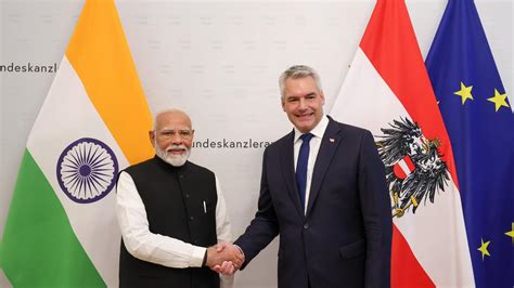 Top Stories News Flash 的图像结果