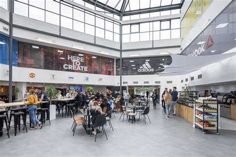 A Tour of Adidas’ New Manchester Headquarters - Officelovin'