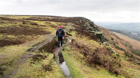 Stanage Edge walking route | A Peak District National Park classic