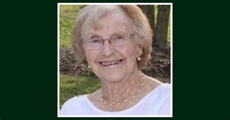 Obituary | Carolyn Baker Jones | Community Funeral Home Inc. of ...