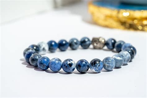 The Zen Crystals Sodalite Bracelet | The Zen Crystals