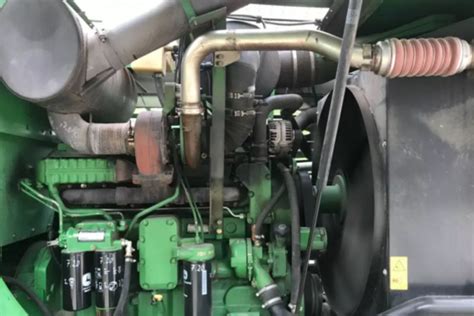 Auf Mais umgebaut: John Deere 7750 i Feldhäcksler für 91.035 Euro ...