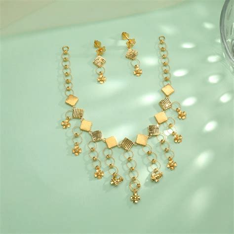 Drape & Dazzle Gold Necklace – PNG Jewellers