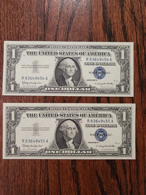 1957 B $1 Dollar Bills Uncirculated Consecutive Serial Numbers Blue ...
