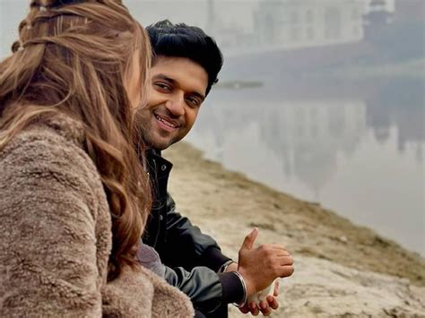 Guru Randhawa ਦਾ ਕੀ ਹੈ ਰਿਲੇਸ਼ਨਸ਼ਿਪ ਸਟੇਟਸ? ਕੀ ਸ਼ਹਿਨਾਜ਼ ਗਿੱਲ ਨੂੰ ਕਰ ਰਹੇ ...