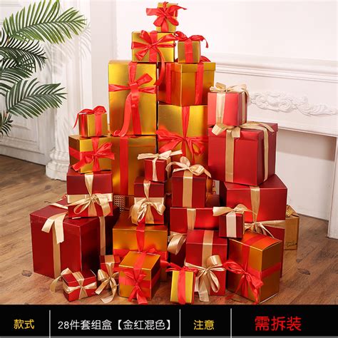 大礼物盒里装什么最新素材