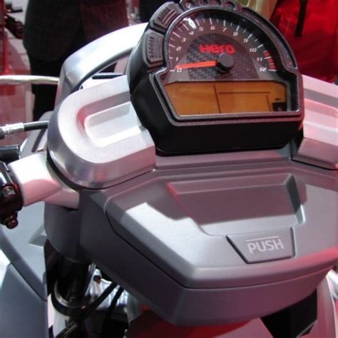 Hero RNT Diesel Pictures | Hero RNT Diesel Images and Photos in ...