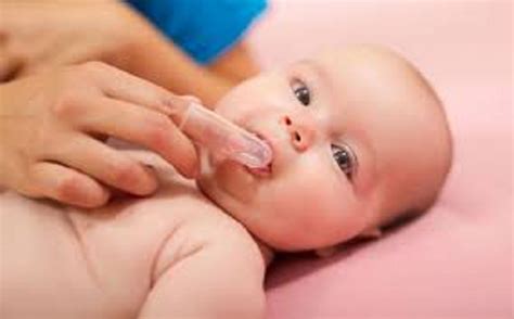 Baby Bottle Syndrome: Feeding milk from a bottle can cause tooth decay ...