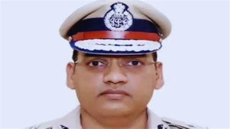 IPS Officer Suicide: आईपीएस वाई. पूरन के सुसाइड के 8 दिन बाद ...