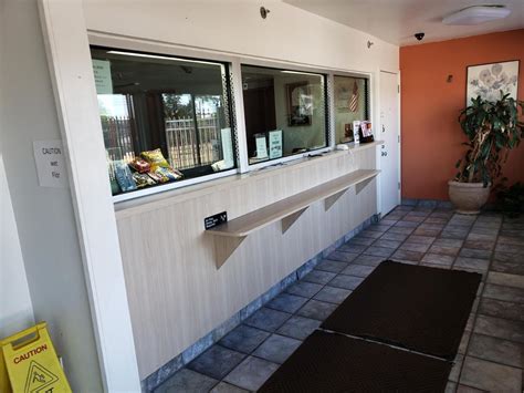 Super 7 Inn, Motel in Memphis Tennessee - Book Online