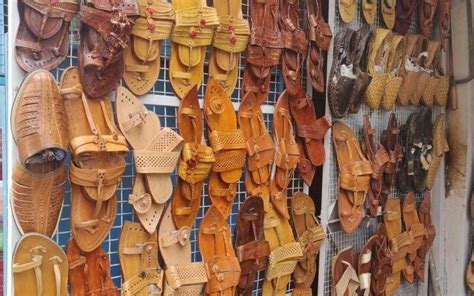 Top Leather Chappal Shops In Pune | WhatsHot Pune